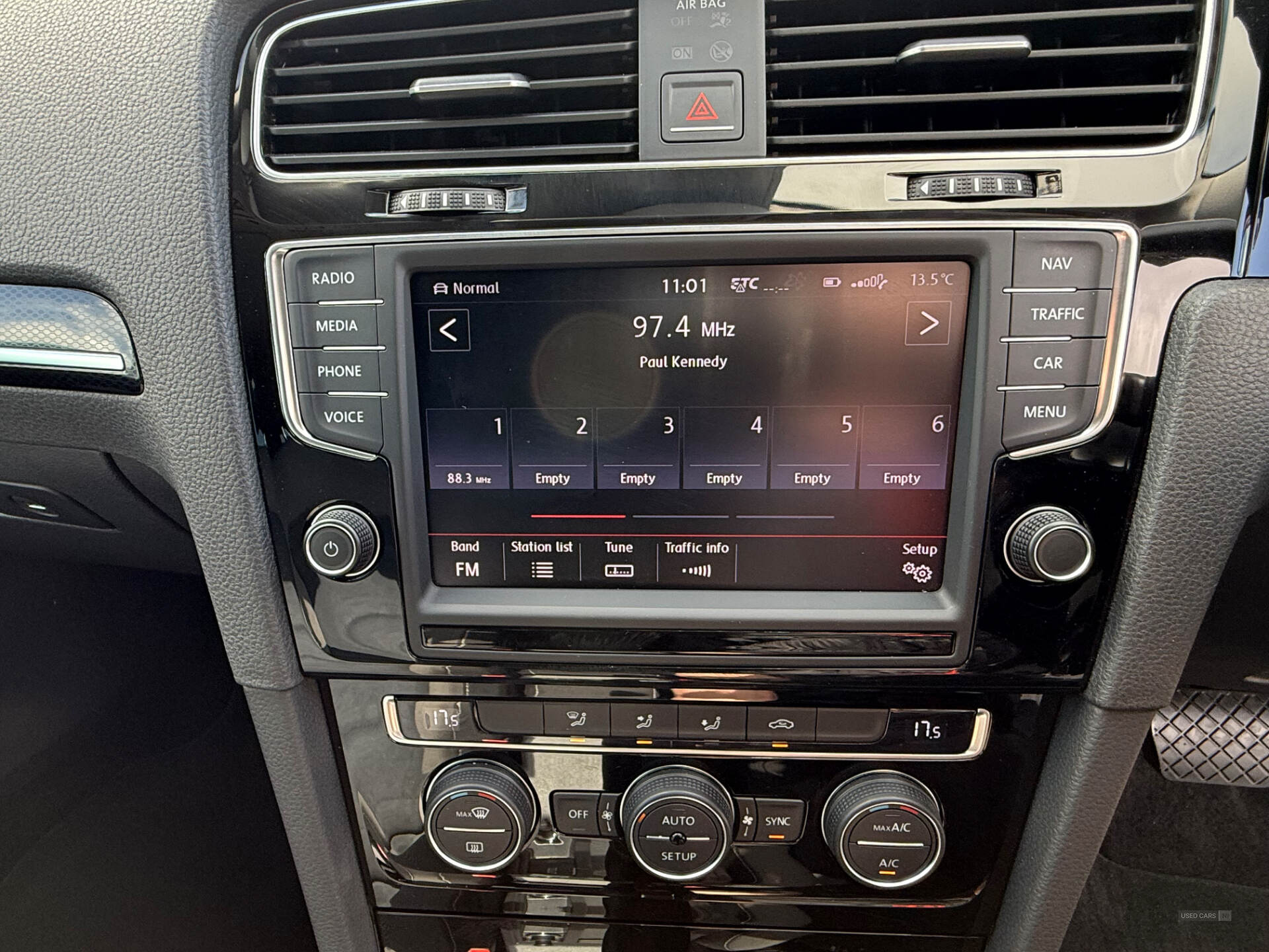 Car Thumbnail 15