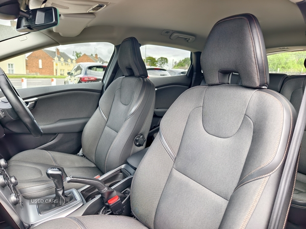 Volvo V40 DIESEL HATCHBACK in Fermanagh