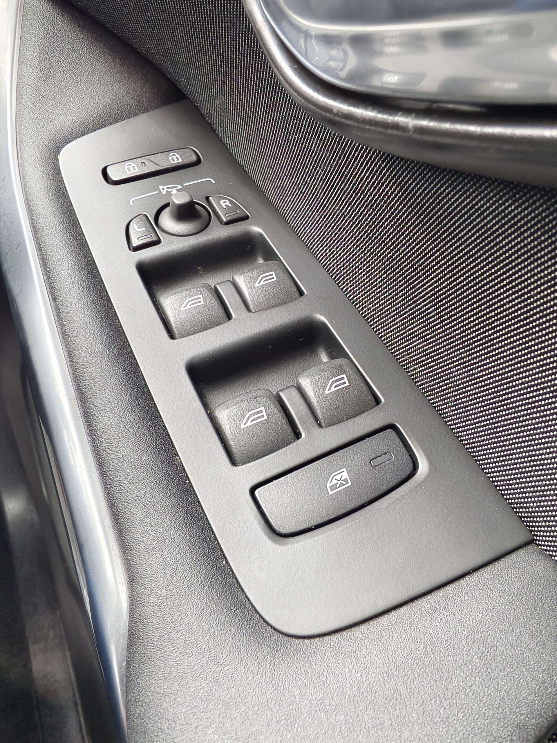 Volvo V40 DIESEL HATCHBACK in Fermanagh