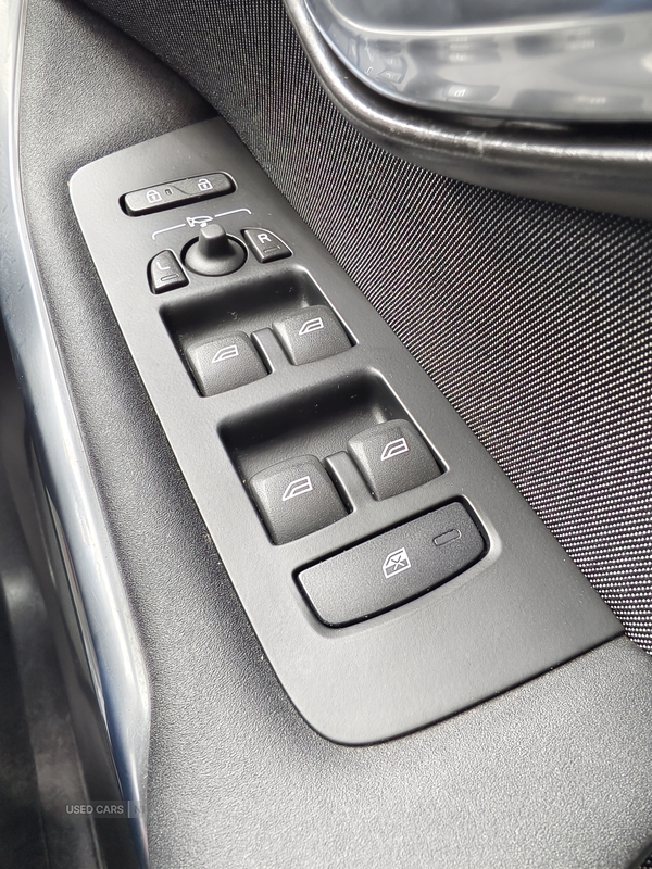 Volvo V40 DIESEL HATCHBACK in Fermanagh