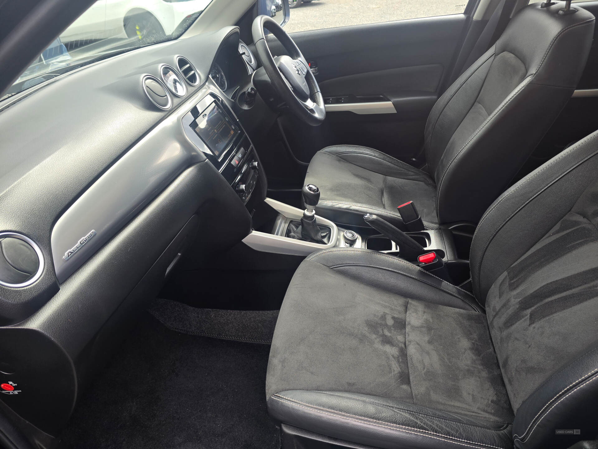 Suzuki Vitara DIESEL ESTATE in Down