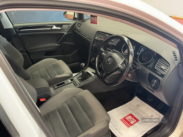 Volkswagen Golf DIESEL HATCHBACK in Antrim