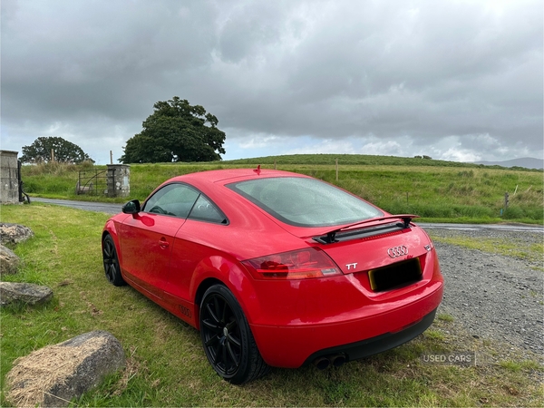 Audi TT COUPE in Down