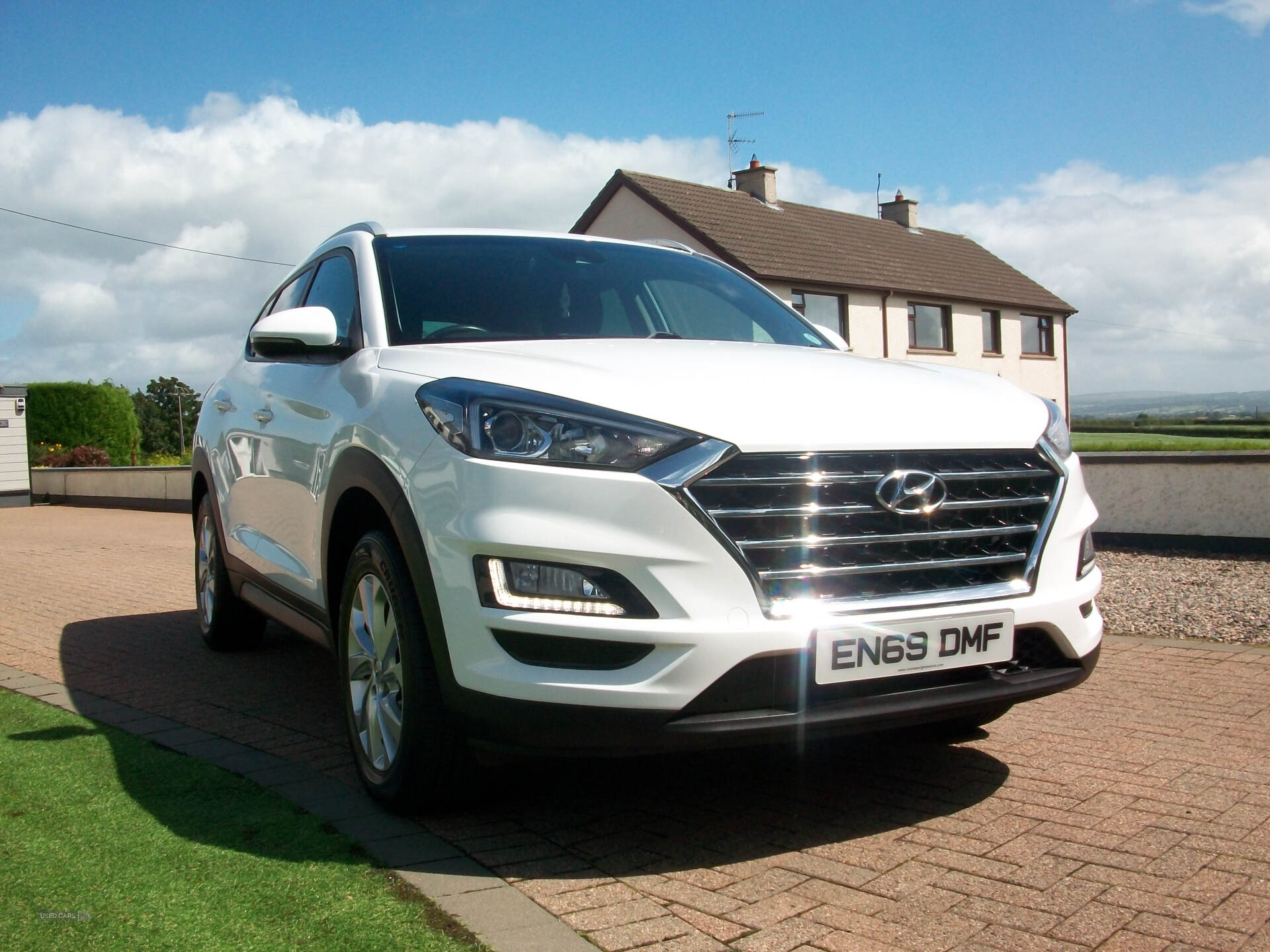 Car Thumbnail 2