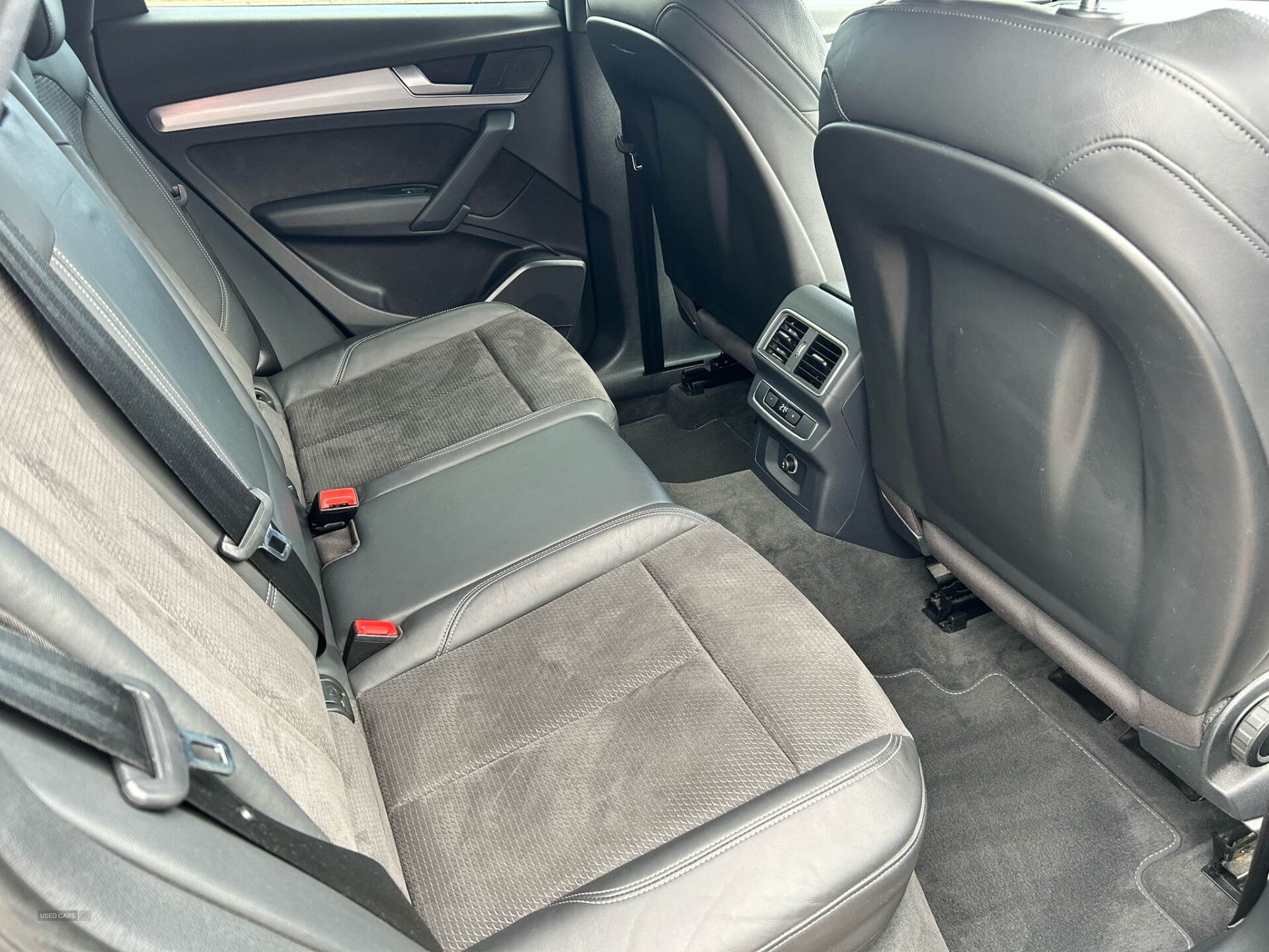 Audi Q5 DIESEL ESTATE in Down