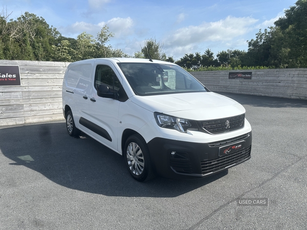 Peugeot Partner LONG DIESEL in Down