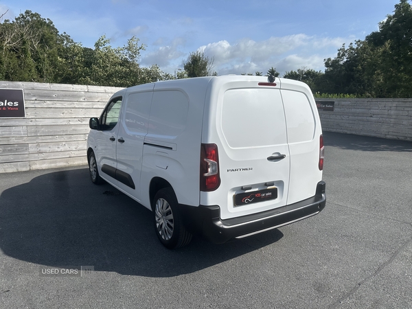 Peugeot Partner LONG DIESEL in Down