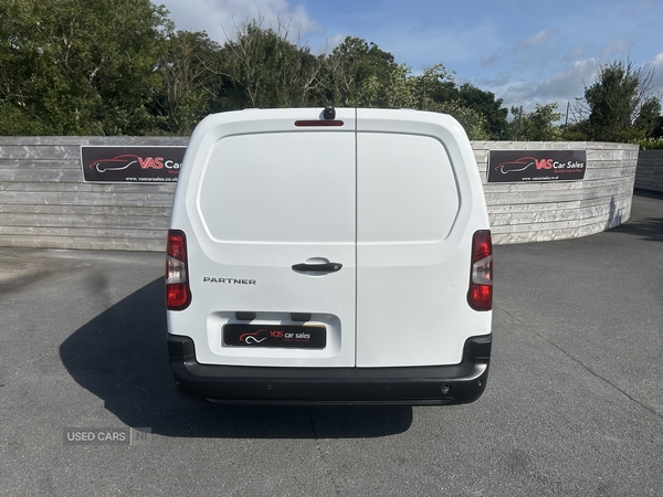 Peugeot Partner LONG DIESEL in Down