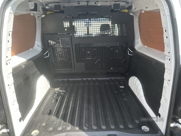 Peugeot Partner LONG DIESEL in Down