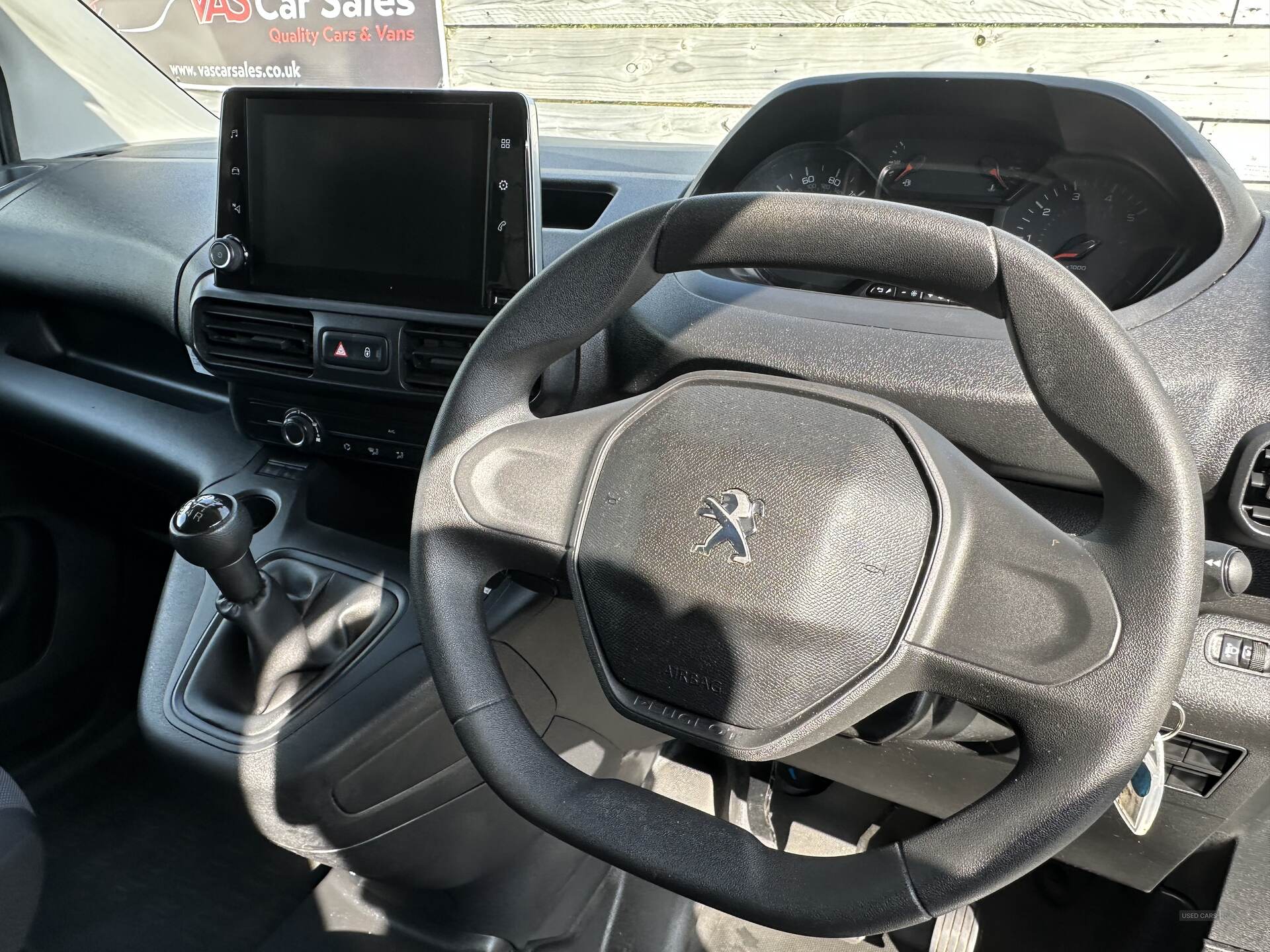 Peugeot Partner LONG DIESEL in Down