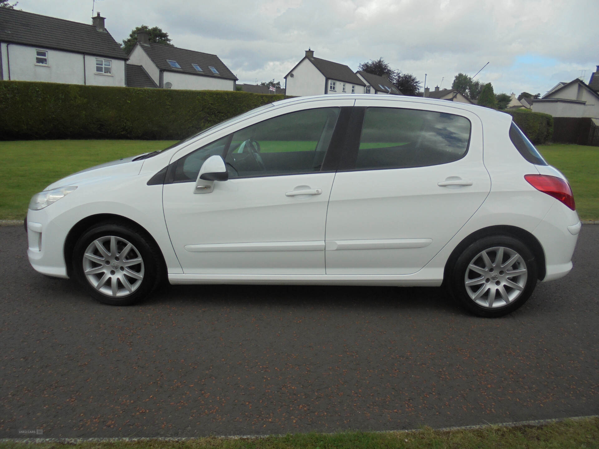 Peugeot 308 DIESEL HATCHBACK in Antrim