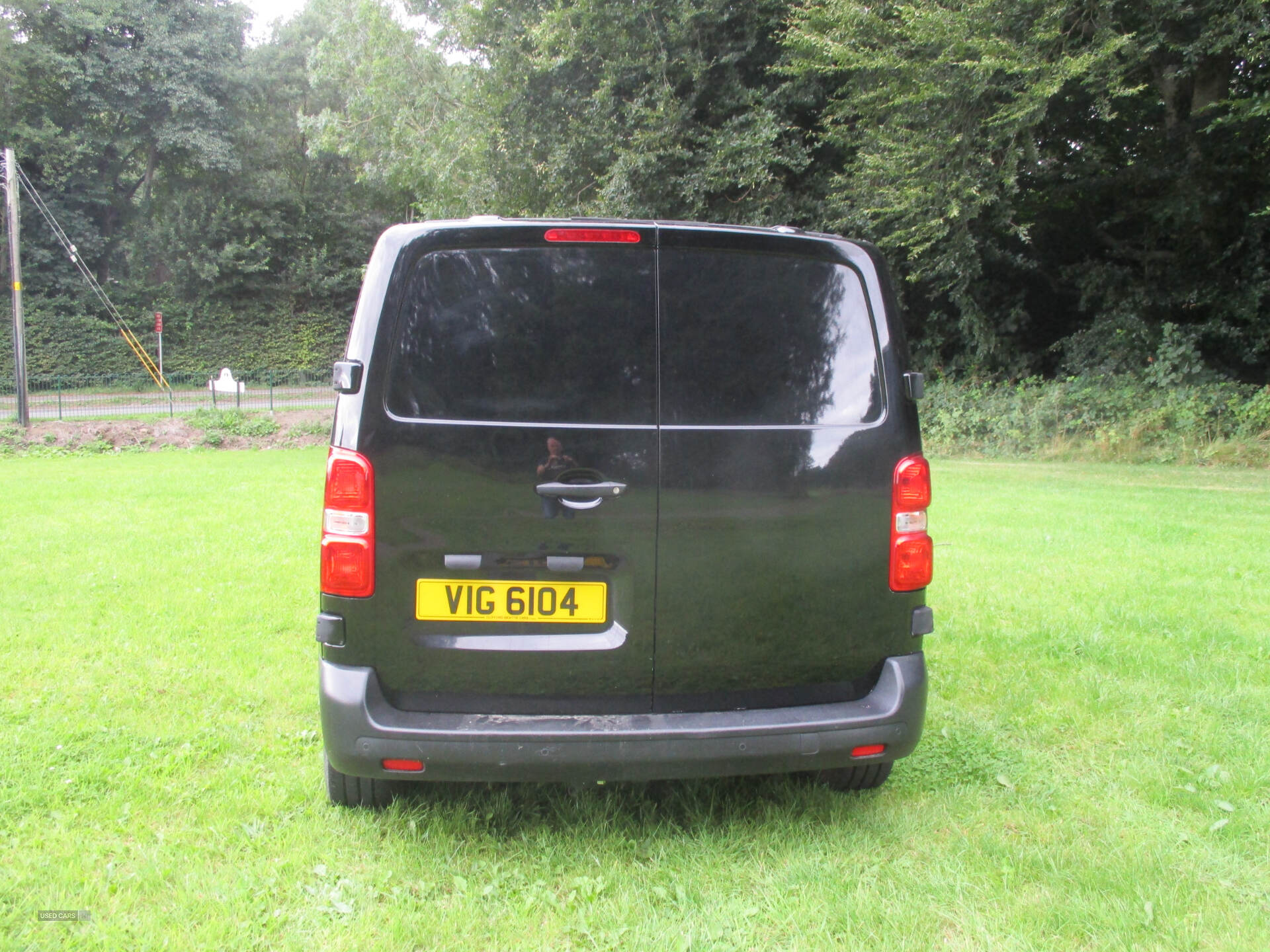 Car Thumbnail 5