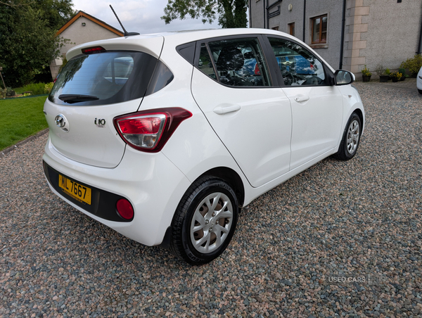 Hyundai i10 HATCHBACK in Tyrone
