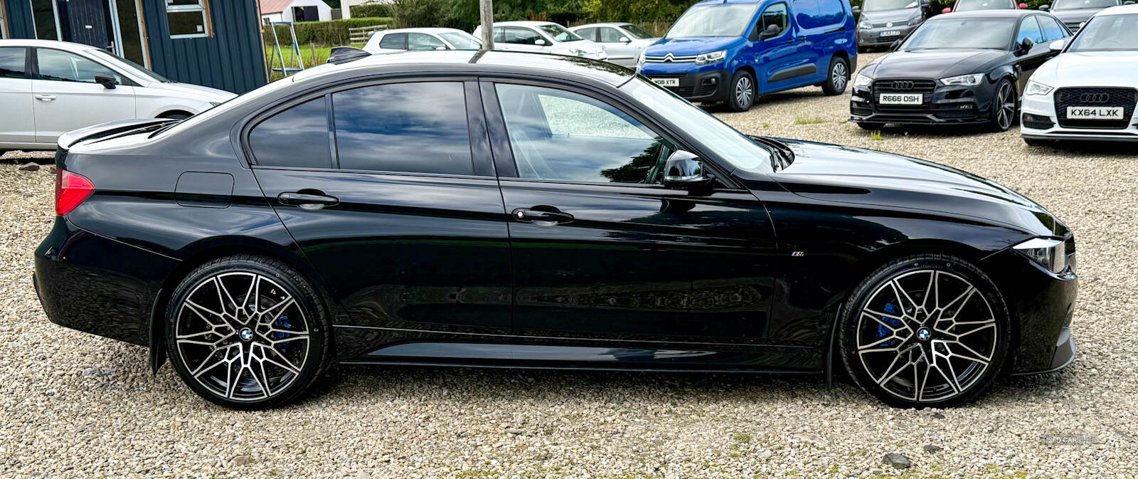 Car Thumbnail 2