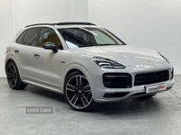 Porsche Cayenne 3.0 V6 E-Hybrid 17.9kWh Platinum Edition SUV 5dr Petrol Plug-in Hybrid TiptronicS 4WD Euro 6 (s/s) (3.6kW Charger) (462 ps) 1 OWNER in Antrim