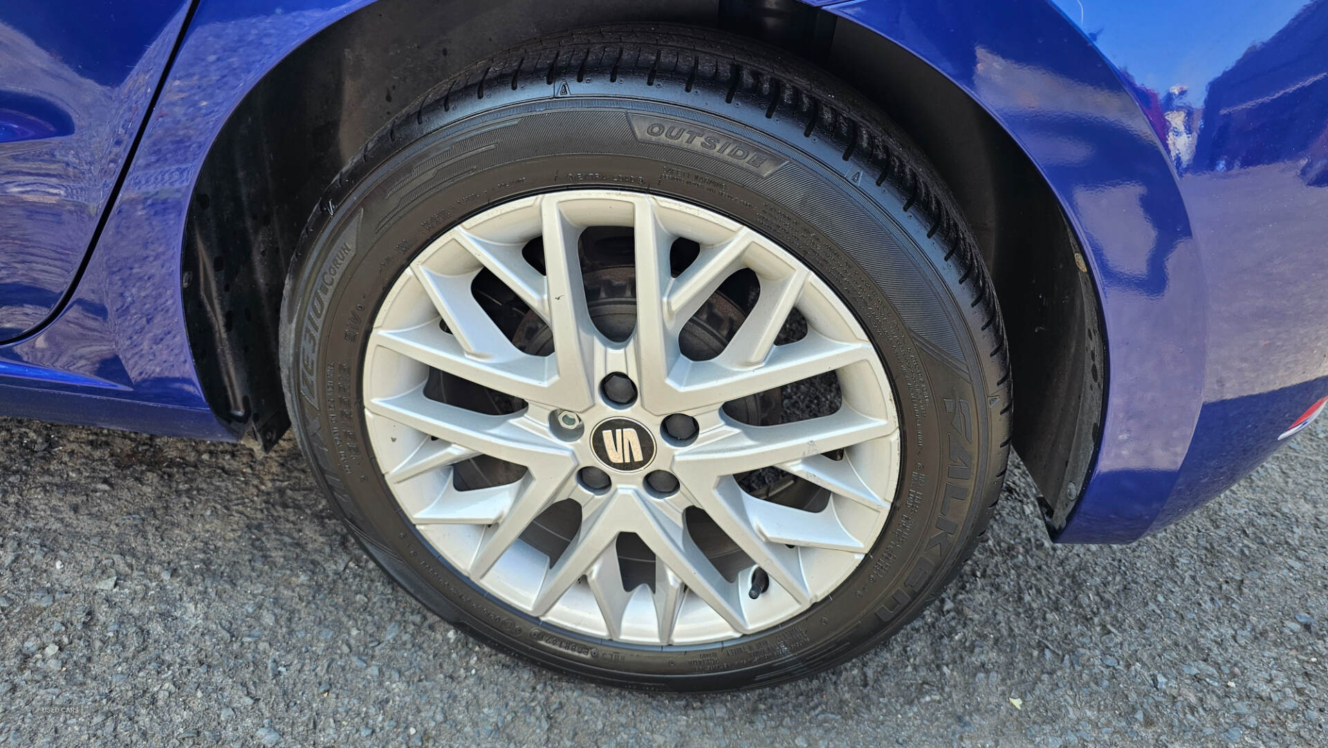Car Thumbnail 11