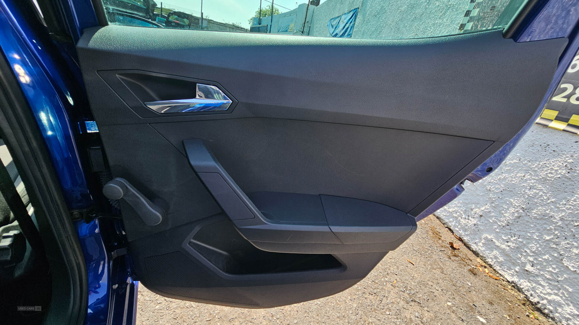 Car Thumbnail 18