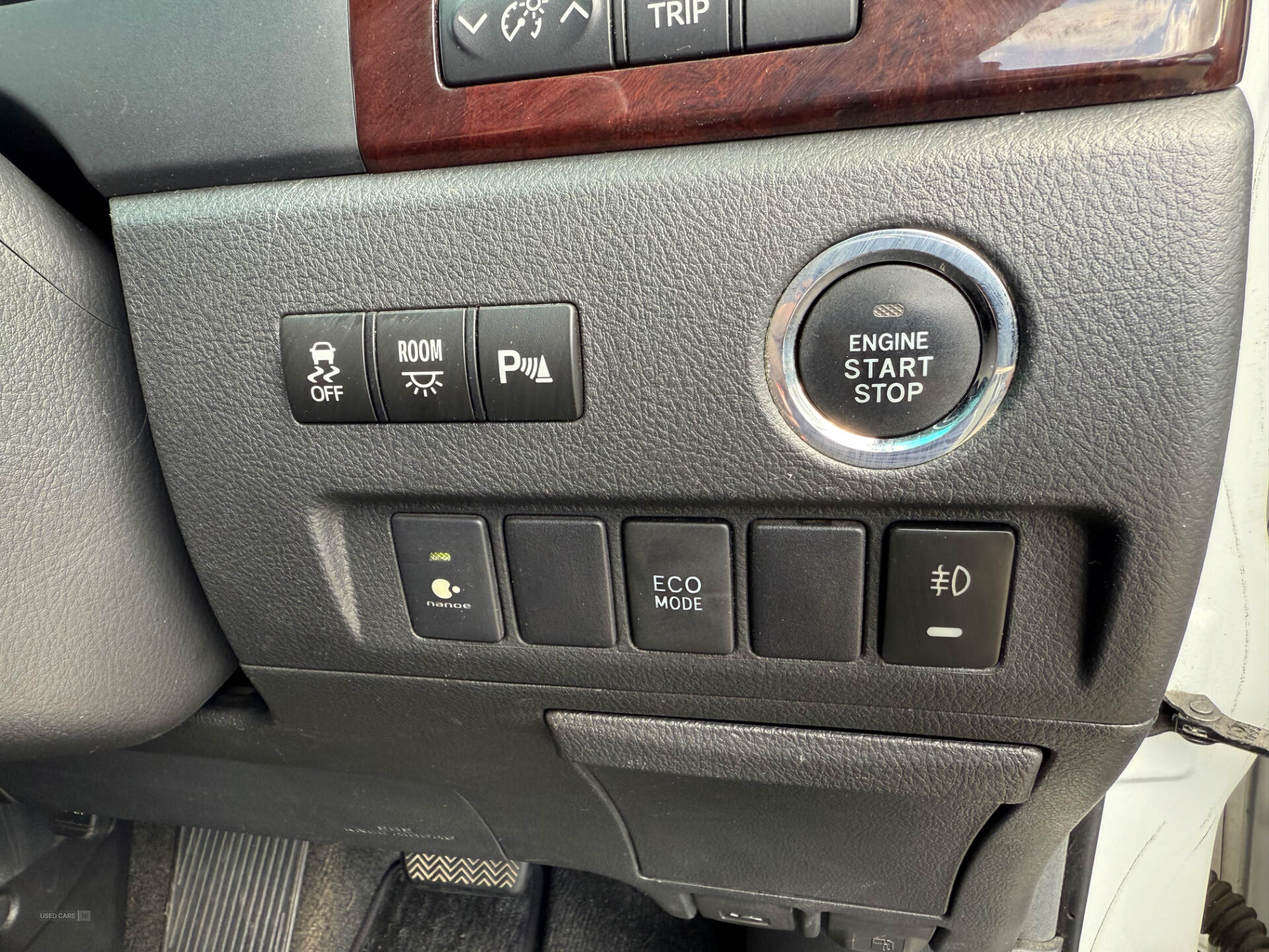 Car Thumbnail 15