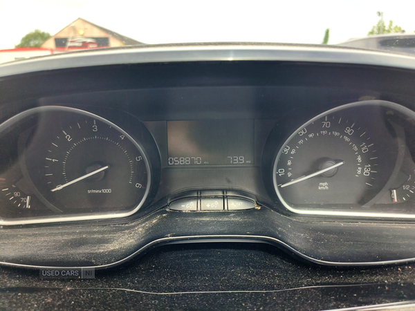 Peugeot 2008 DIESEL ESTATE in Fermanagh