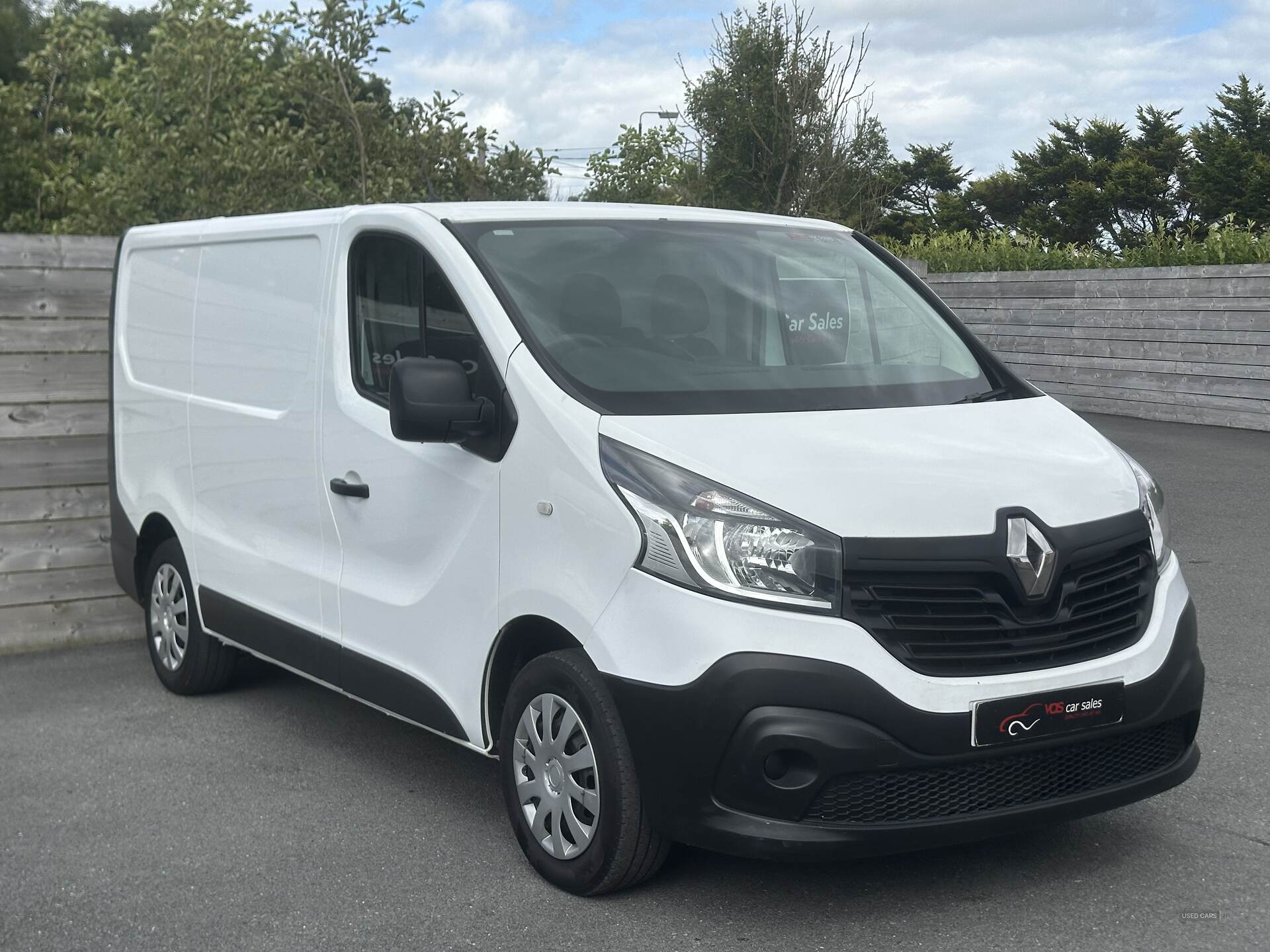 Renault Trafic SWB DIESEL in Down