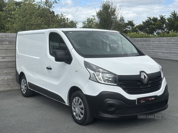 Renault Trafic SWB DIESEL in Down