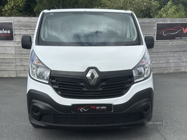 Renault Trafic SWB DIESEL in Down