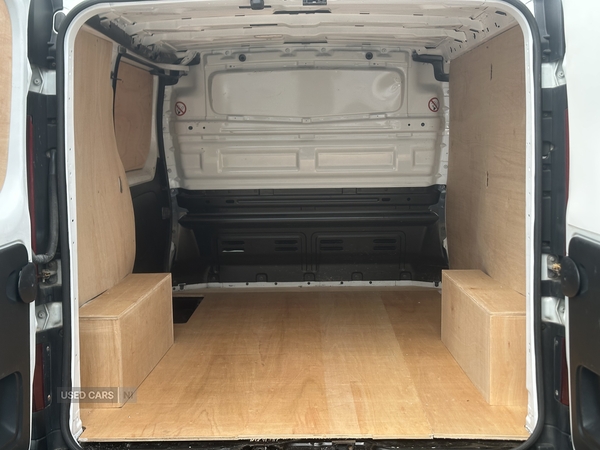 Renault Trafic SWB DIESEL in Down