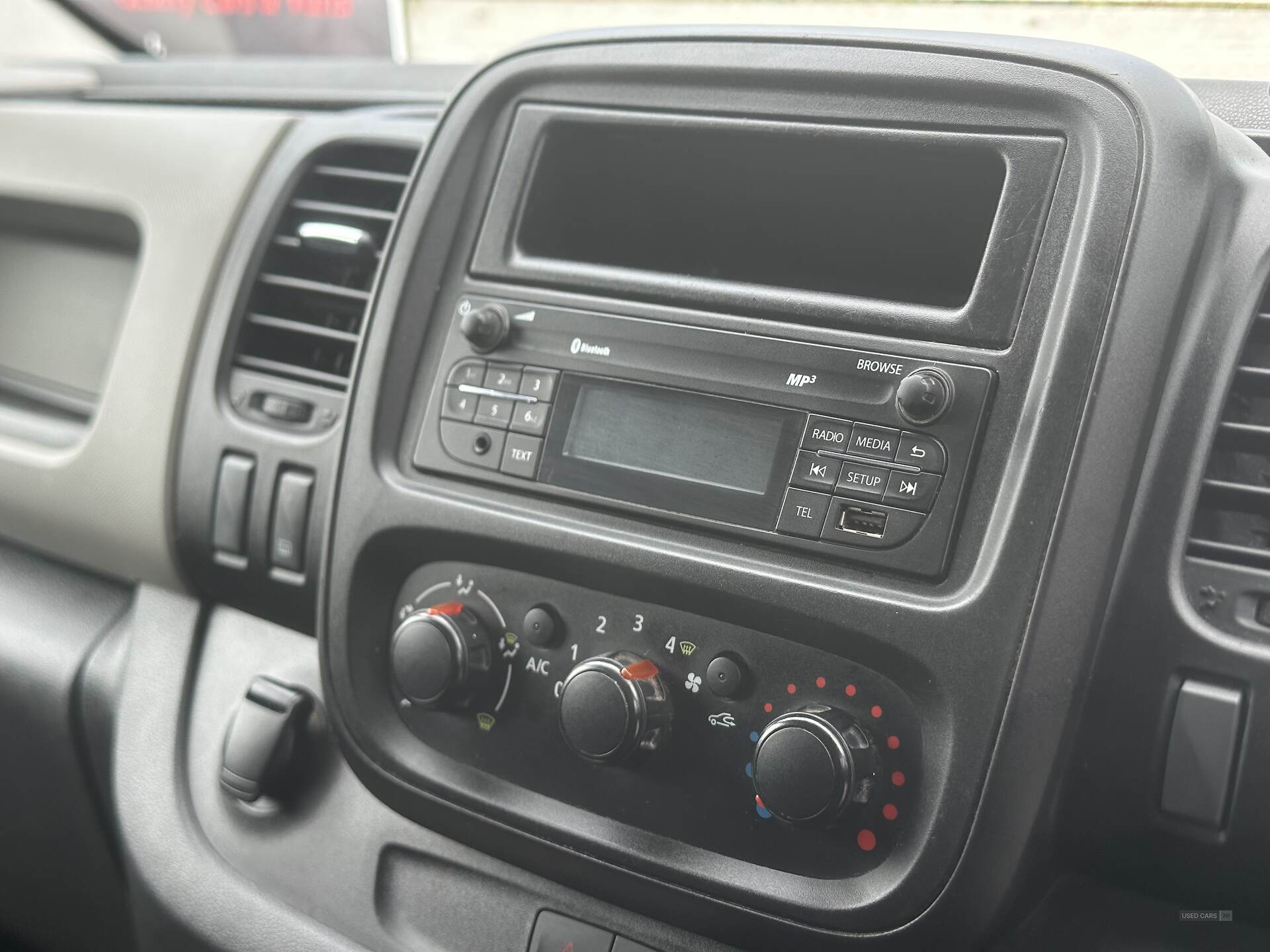 Renault Trafic SWB DIESEL in Down