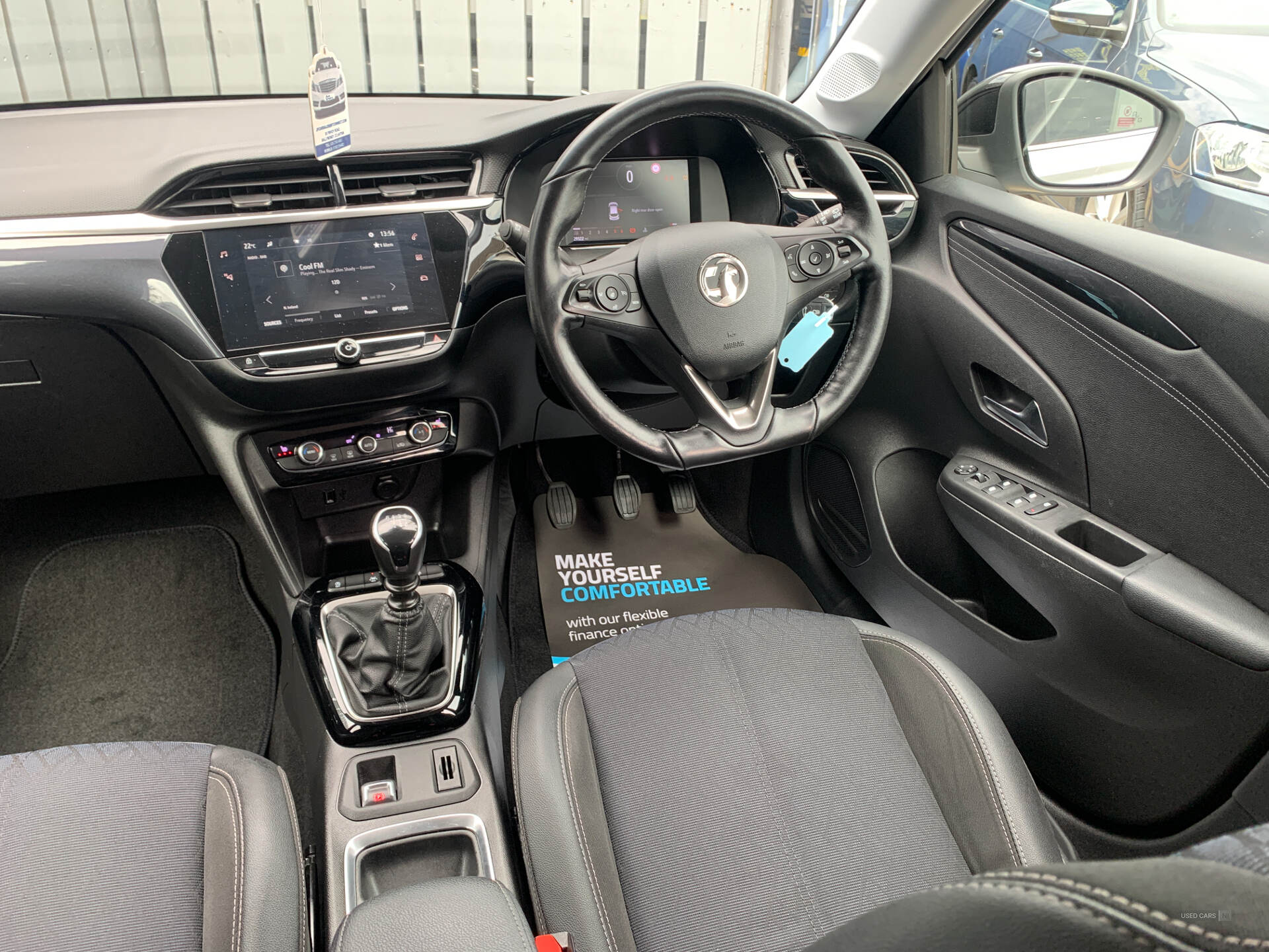Car Thumbnail 11