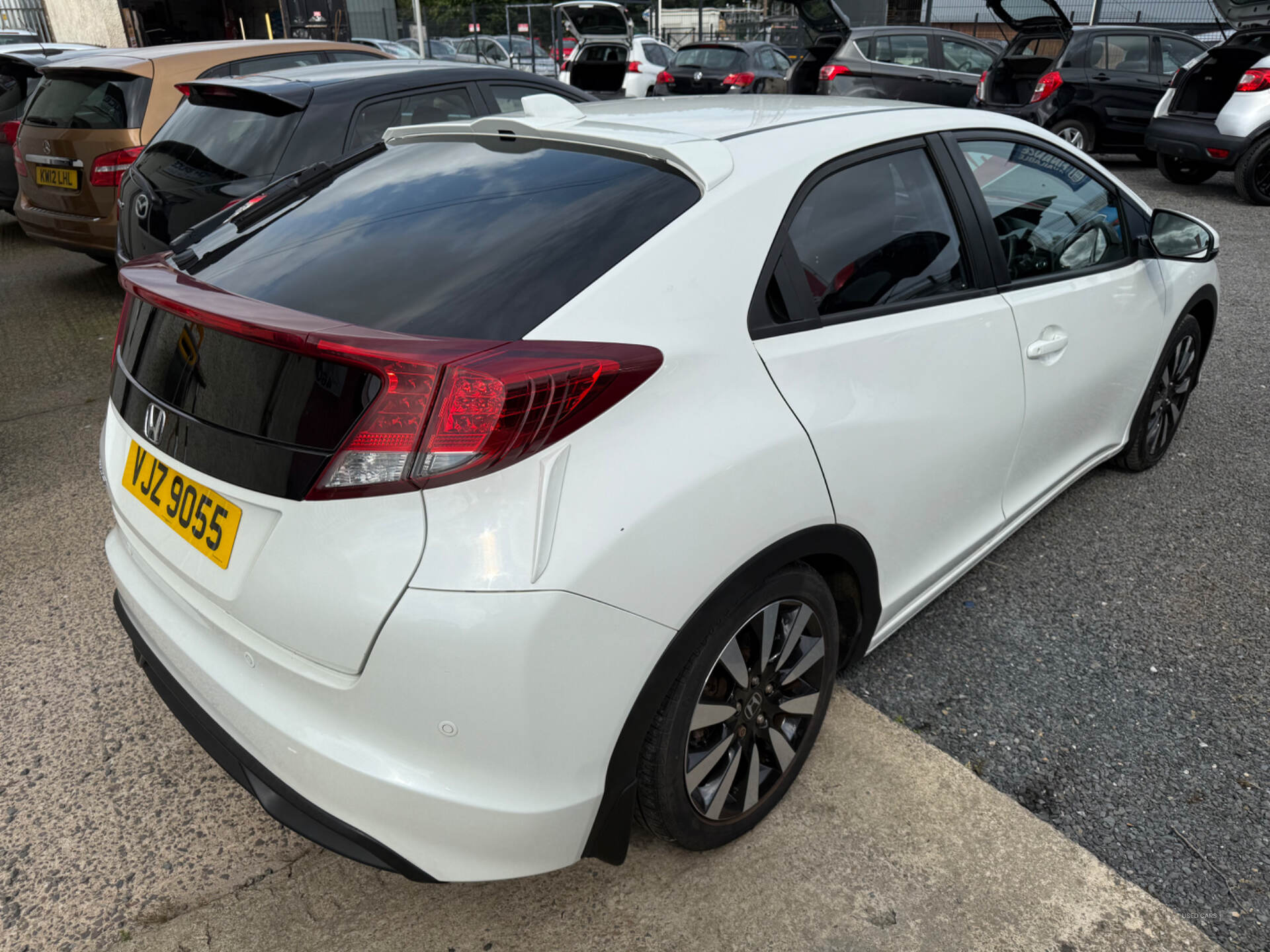 Car Thumbnail 3