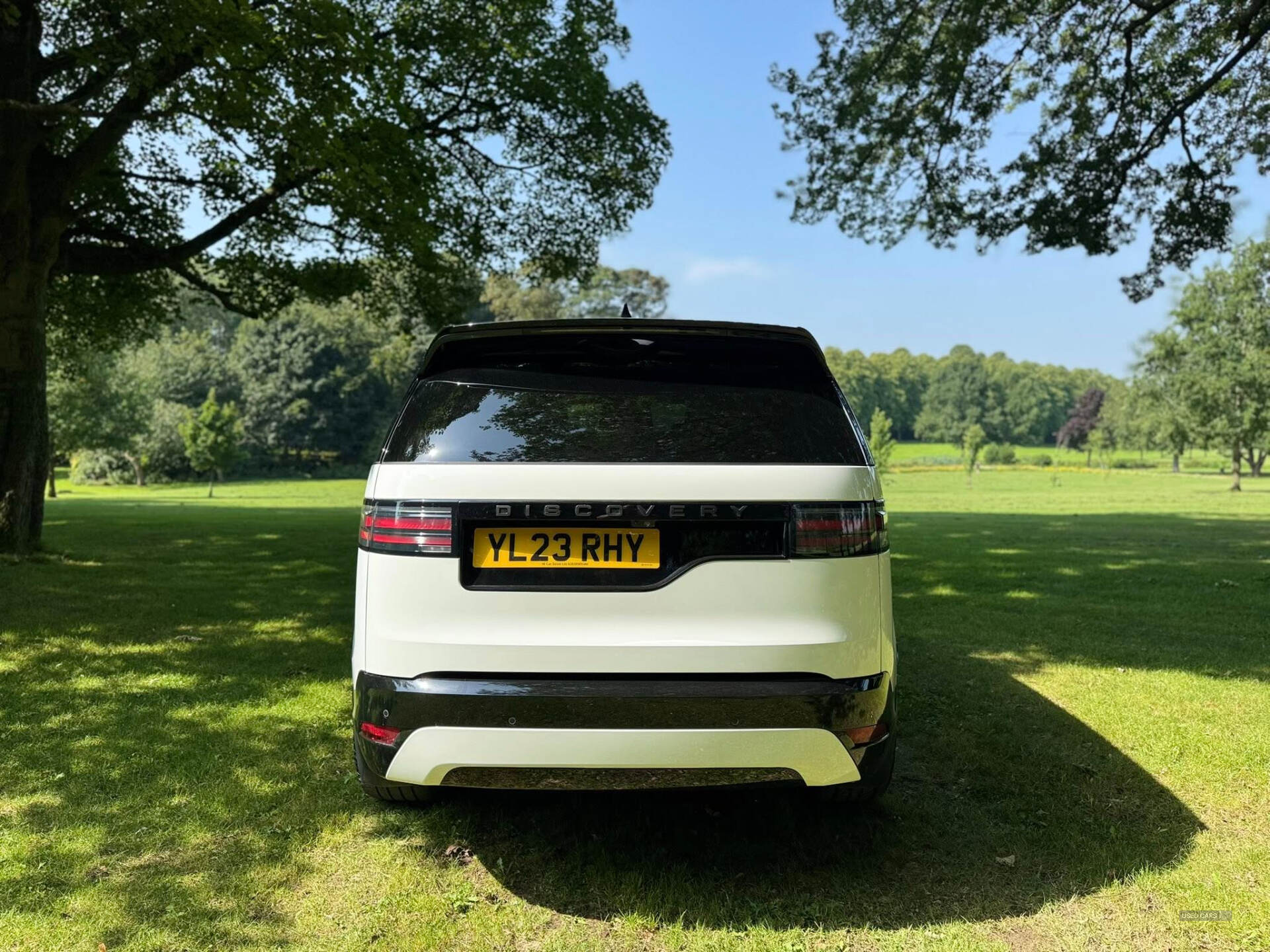 Land Rover Discovery DIESEL SW in Armagh