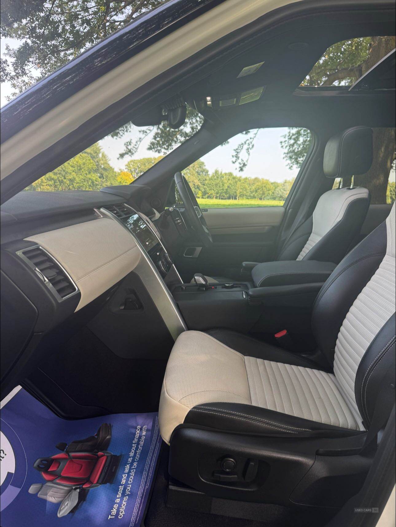 Land Rover Discovery DIESEL SW in Armagh