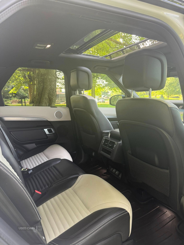 Land Rover Discovery DIESEL SW in Armagh