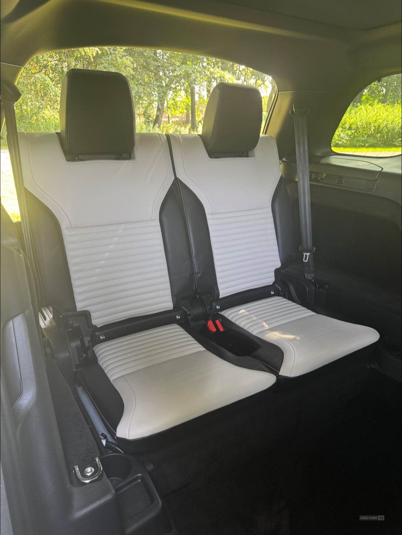 Land Rover Discovery DIESEL SW in Armagh