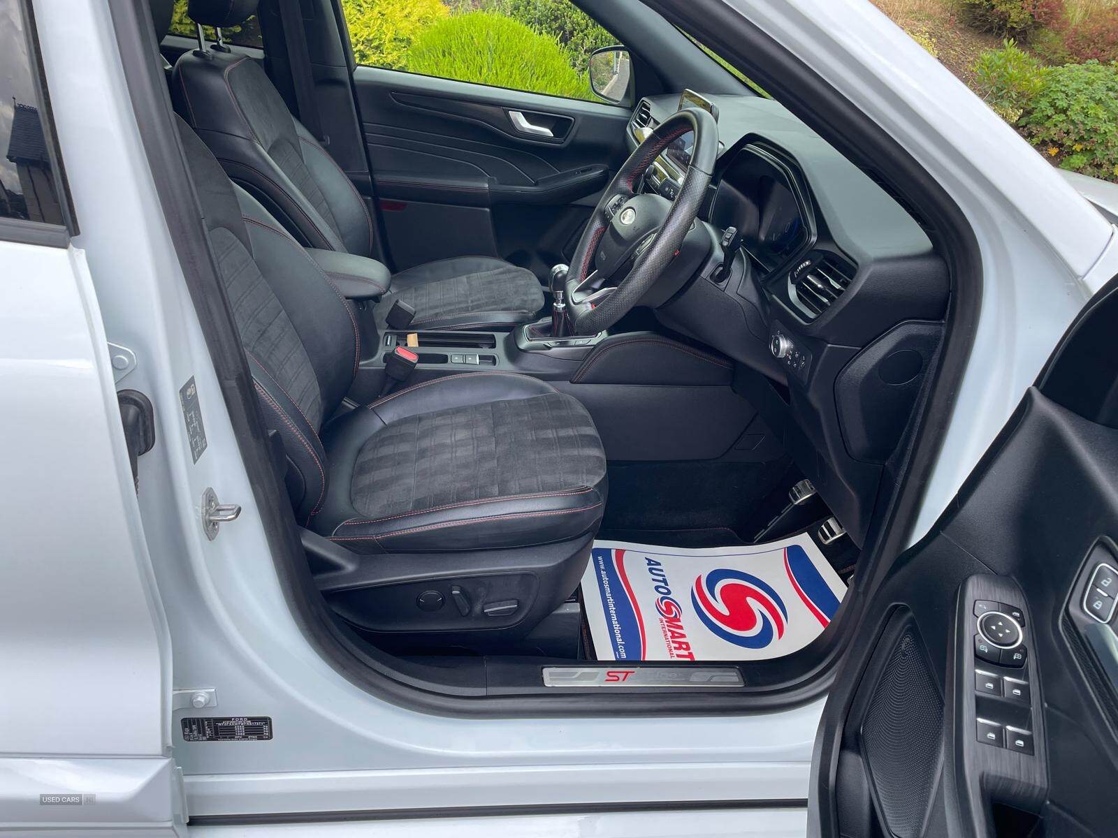 Ford Kuga DIESEL ESTATE in Tyrone