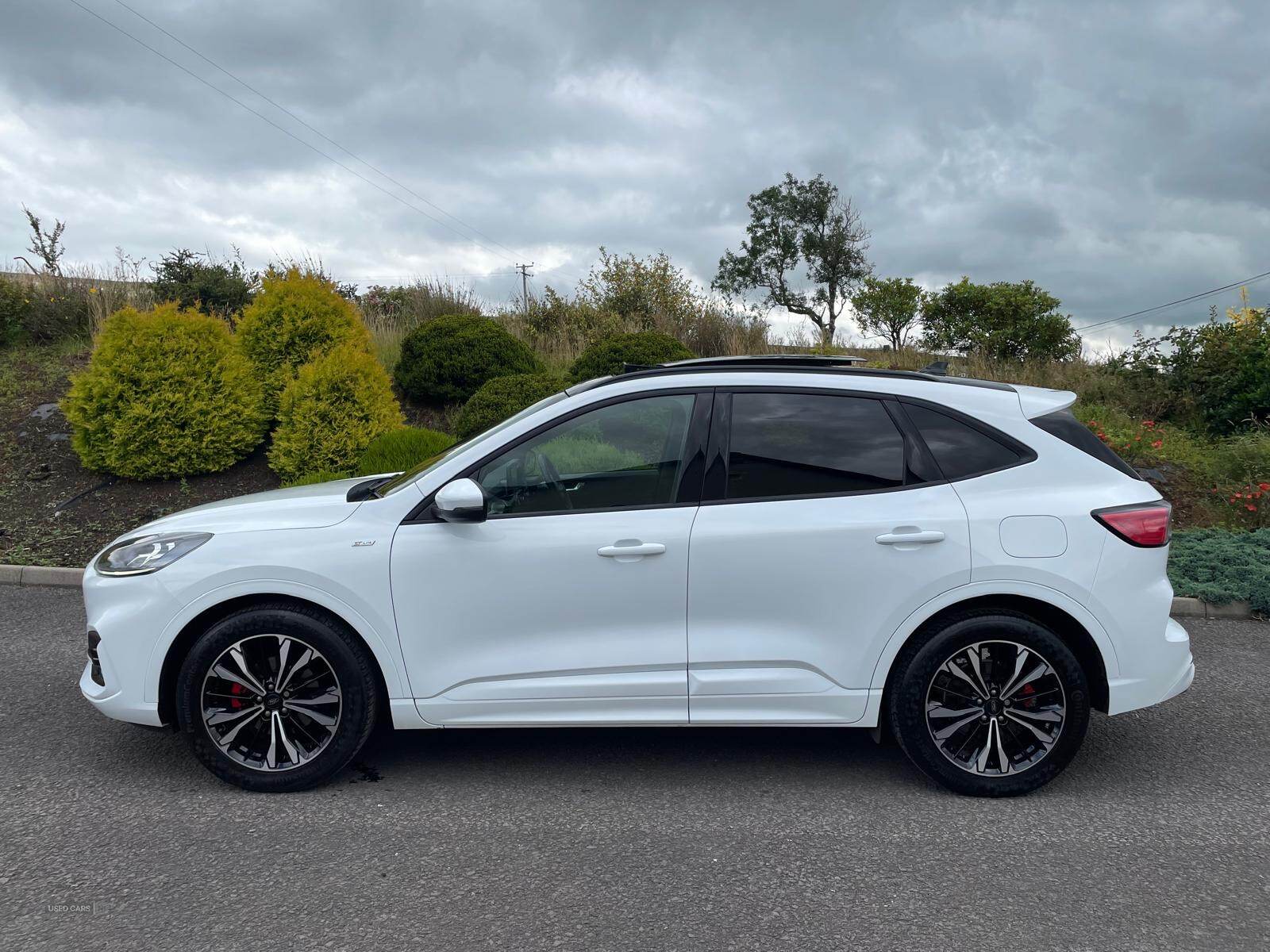 Ford Kuga DIESEL ESTATE in Tyrone