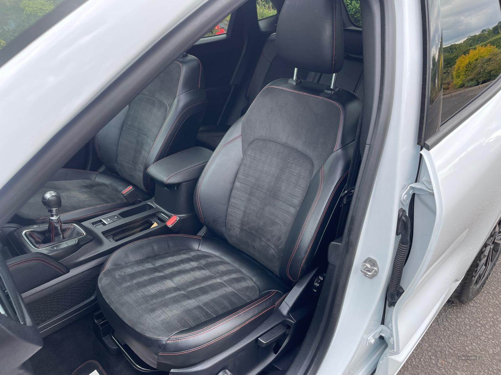 Ford Kuga DIESEL ESTATE in Tyrone