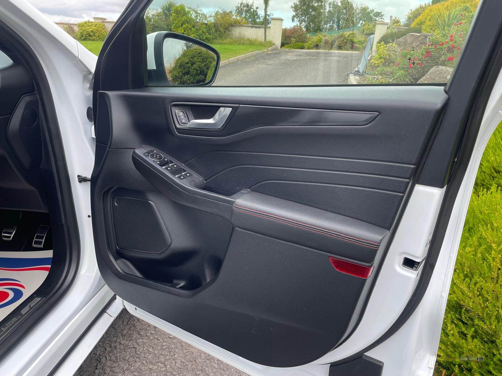 Ford Kuga DIESEL ESTATE in Tyrone