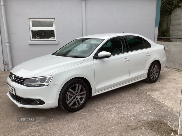 Volkswagen Jetta DIESEL SALOON in Down
