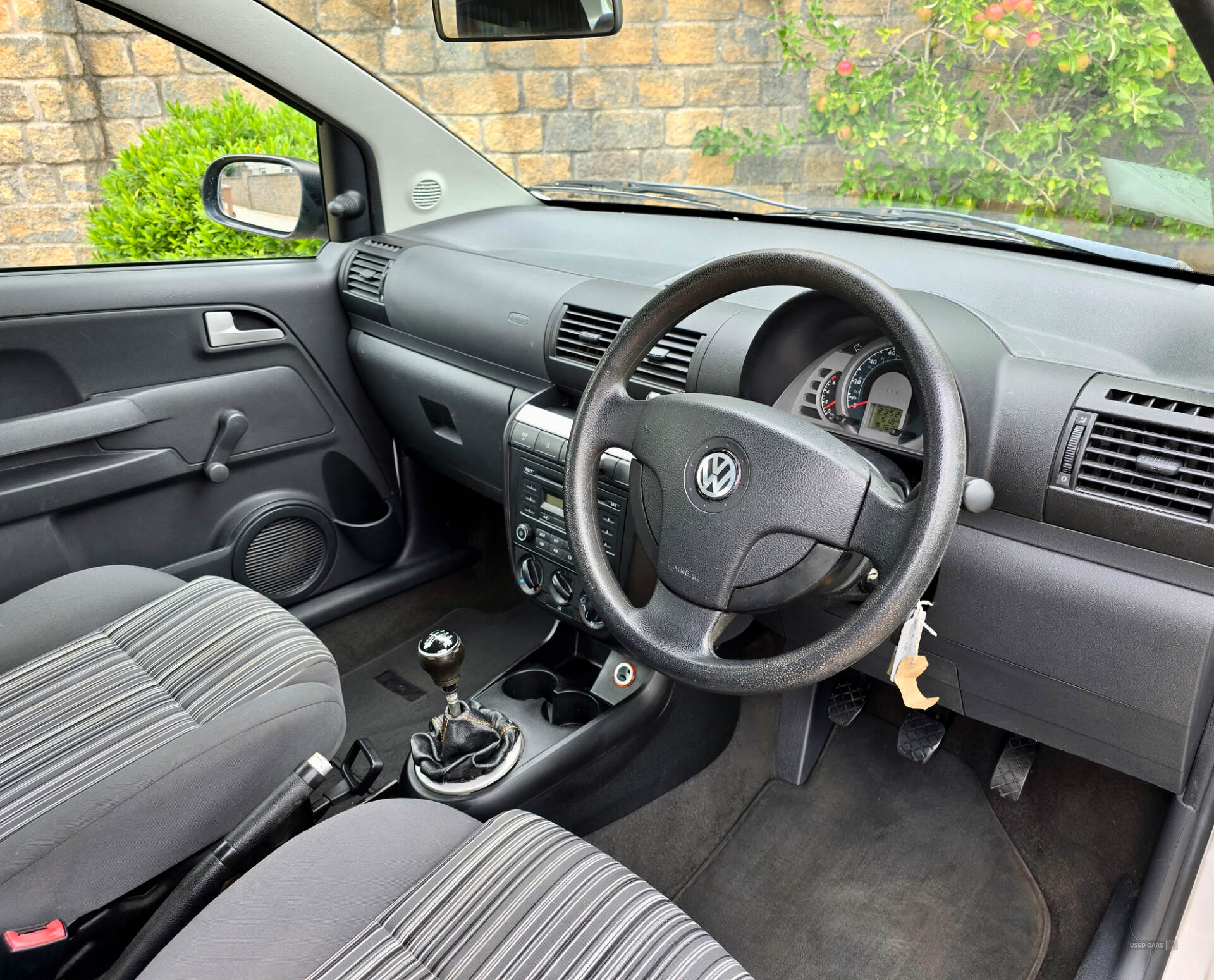 Car Thumbnail 6