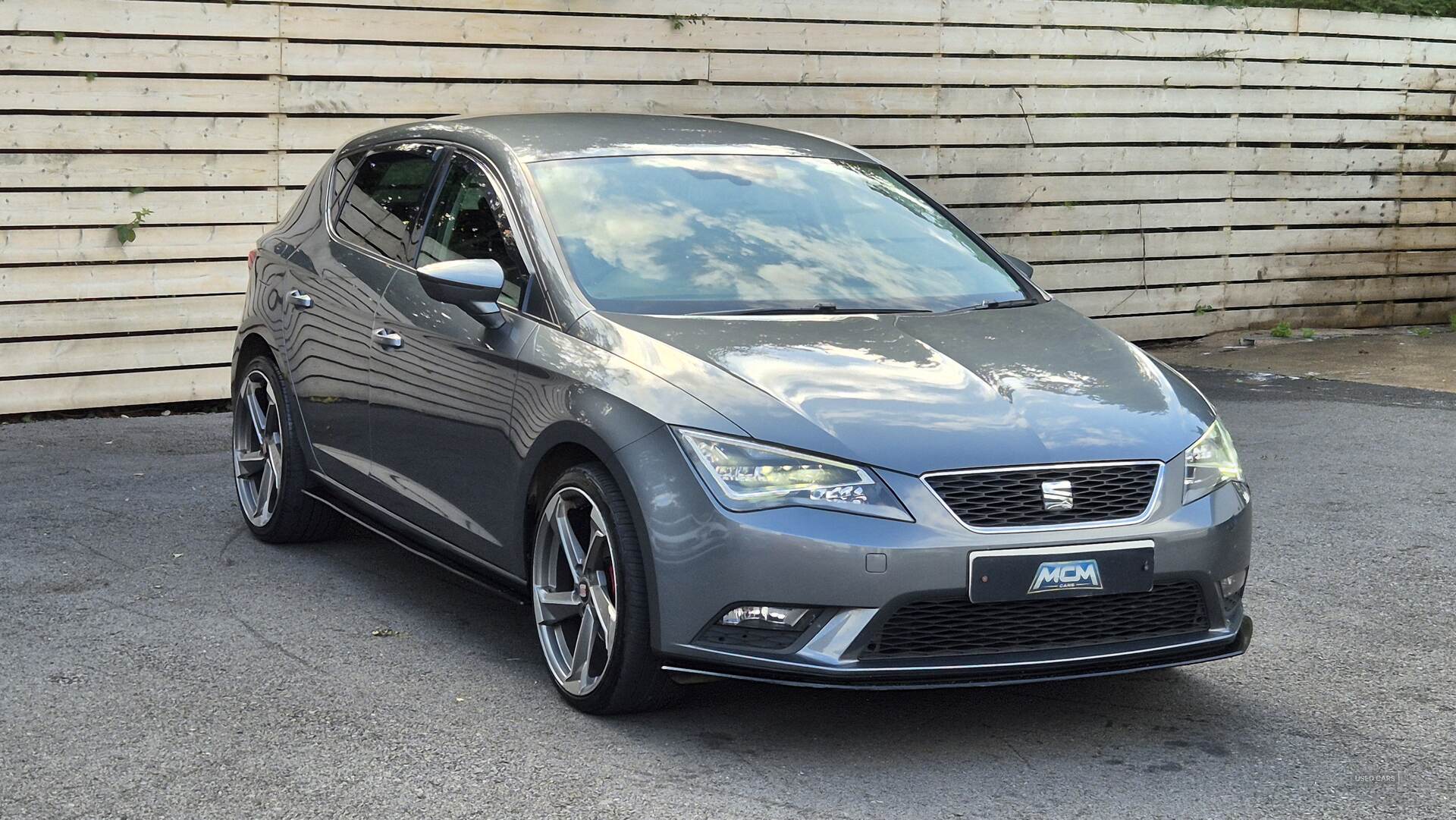 Seat Leon DIESEL HATCHBACK in Antrim