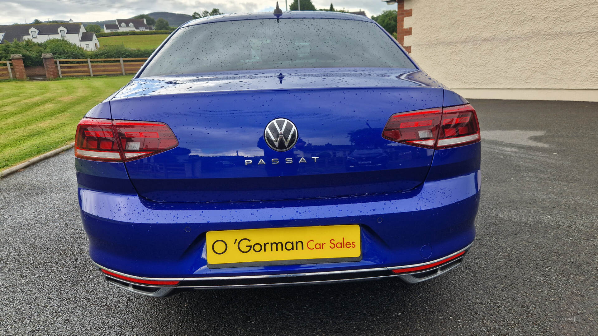Volkswagen Passat DIESEL SALOON in Down