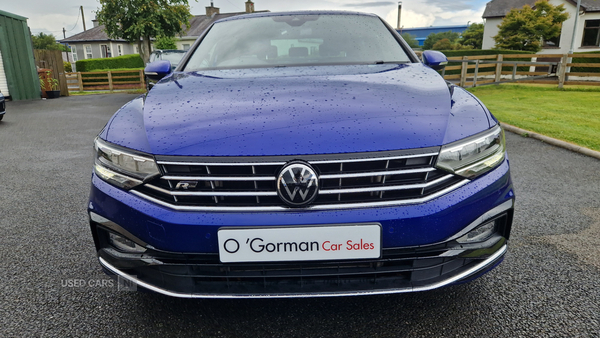 Volkswagen Passat DIESEL SALOON in Down