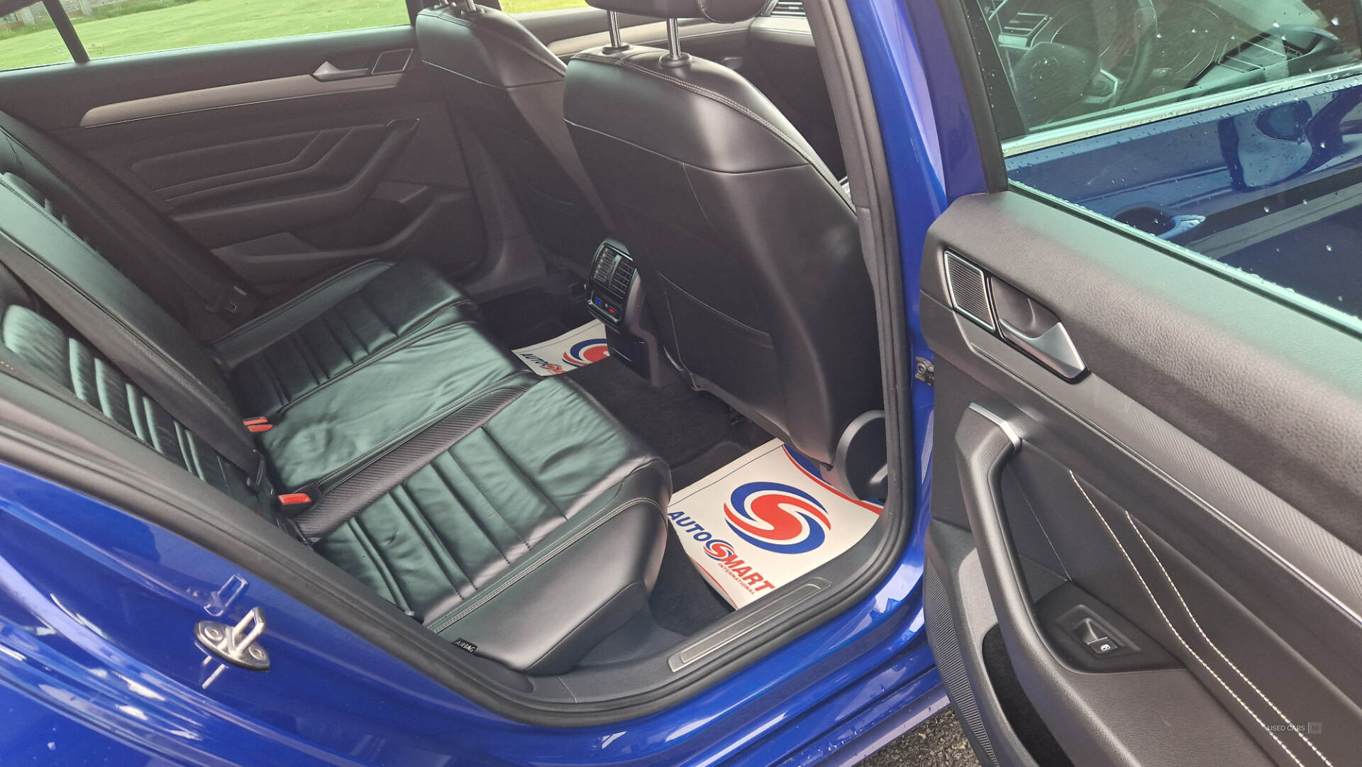 Volkswagen Passat DIESEL SALOON in Down