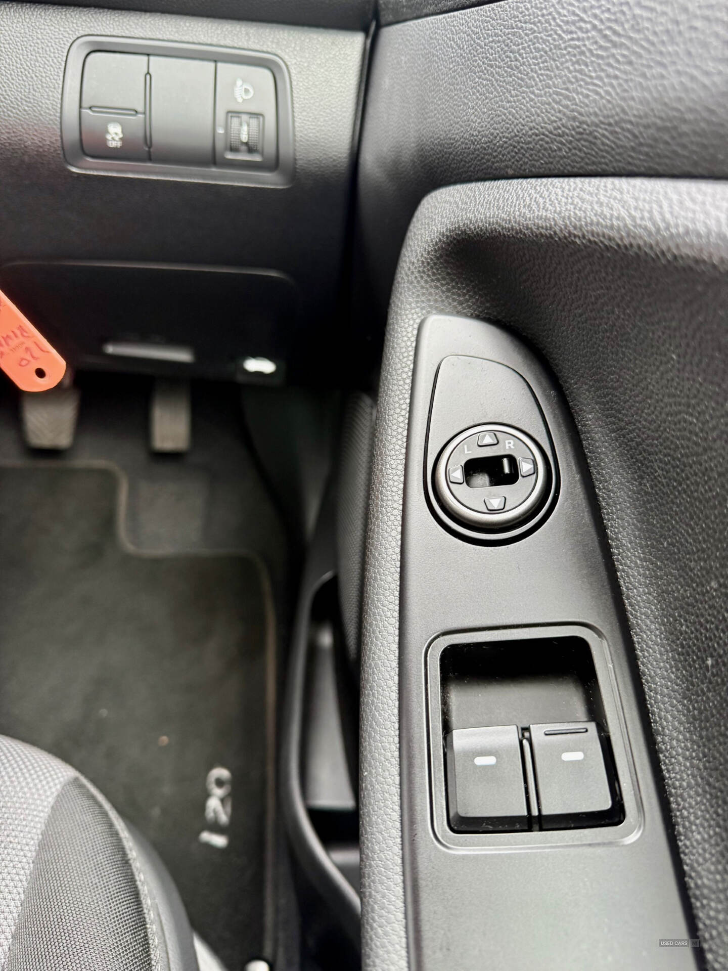 Hyundai i20 HATCHBACK in Down