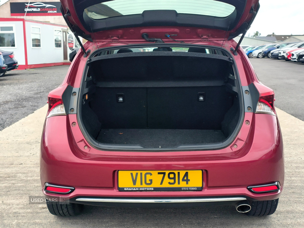 Toyota Auris DIESEL HATCHBACK in Fermanagh
