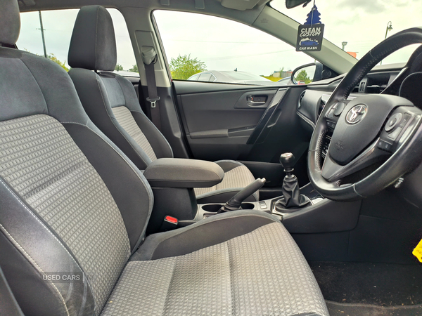 Toyota Auris DIESEL HATCHBACK in Fermanagh