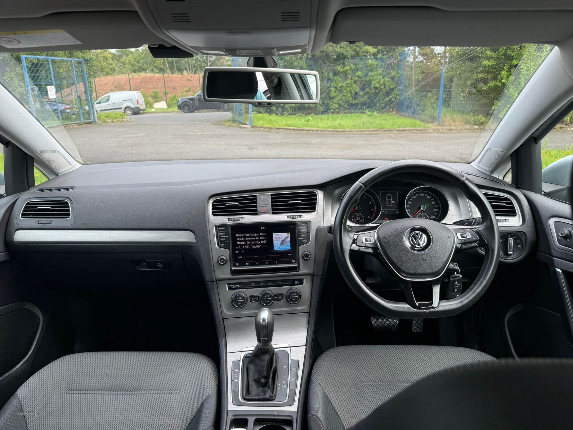 Car Thumbnail 8