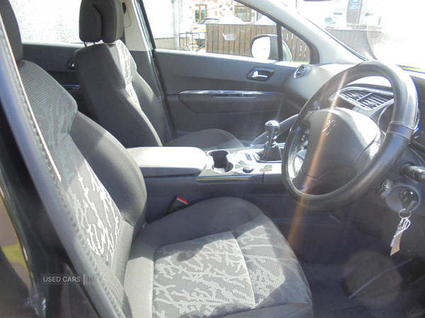 Peugeot 3008 DIESEL ESTATE in Antrim