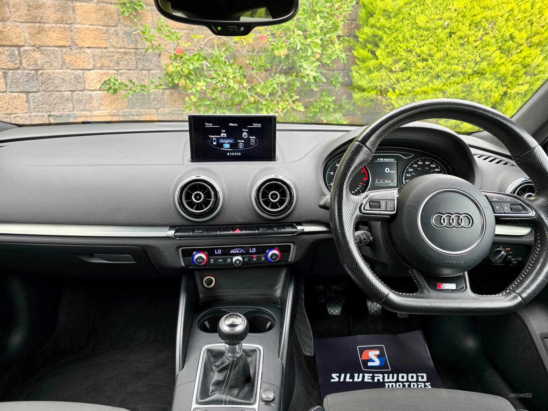Car Thumbnail 6